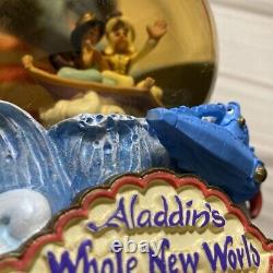 Rare Tokyo Disneysea Aladdin music box snow globe figure