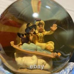 Rare Tokyo Disneysea Aladdin music box snow globe figure