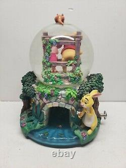 Retired Disney Winnie the Pooh Musical Snow Globe Rare Great Condition