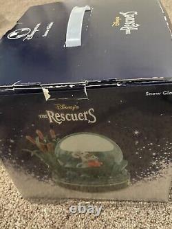 Snow Globe Walt Disney's The Rescuers With Box