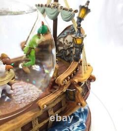 VINTAGE Disney Rotating Peter Pan Light-Up Musical Pirate Ship RETIRED Snowglobe