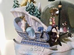 Very Rare Disney Chronicles Of Narnia Snow Globe