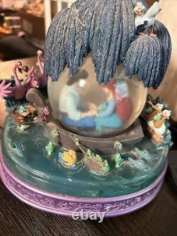 Vintage 1998 Disney's The Little Mermaid Kiss the Girl Snow Globe READ RARE