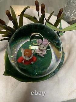 Vintage Clean 4.5 Snow Globe Music Disney Store The Rescuers 30th Anniversary