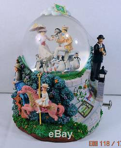 Vintage DISNEY Mary Poppins Snow Globe Plays Let's Go Fly a Kite