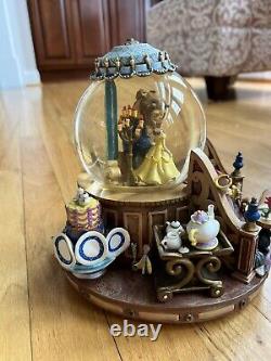 Vintage Disney Beauty and The Beast Musical Snow Globe Light Up Fireplace 1991