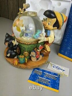 Vintage Walt Disney Store Pinocchio Toyland Snow Globe Victor Herbert OOP
