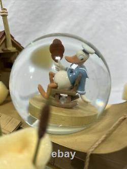 Walt Disney Classic Snow Globe Collection Donald Duck 70th Limited Edition New