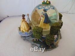 Walt Disney Princess Snow Globe Statue Snow globe Music Box Musical Globe 22293