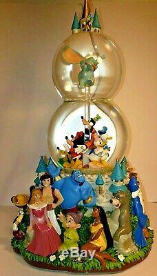 Walt Disney World A Magical Gathering Musical Double Snow Globe Castle Lights Up