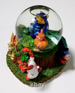 Winne the Pooh Snow Globe Lot